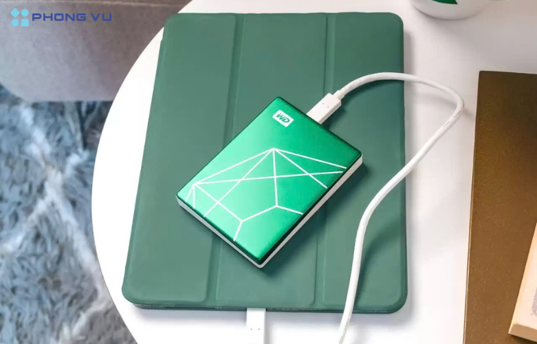 Ổ cứng gắn ngoài WD My Passport Ultra 2TB Limited Edition Green hỗ trợ hệ điều hành Windows 10+ và macos 11+