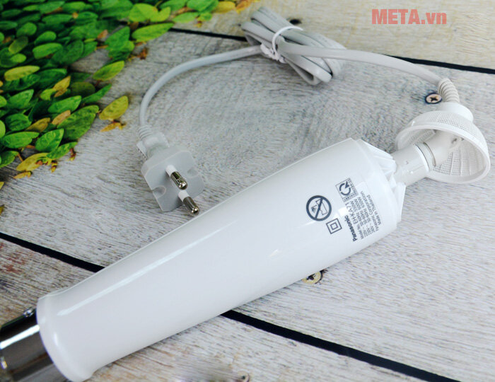 Máy sấy tạo kiểu Panasonic EH-KA71-W645