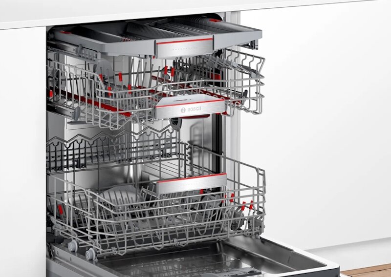 Máy rửa bát Bosch SMV8TCX01E Serie 8 sở hữu 3 giàn rửa rộng rãi,