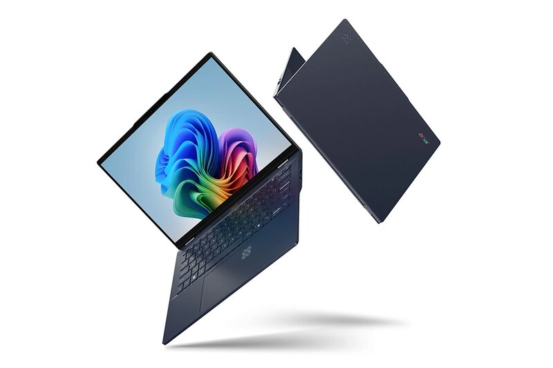 Acer Swift 14 AI SF14-51-75VP được trang bị đầy đủ các cổng kết nối