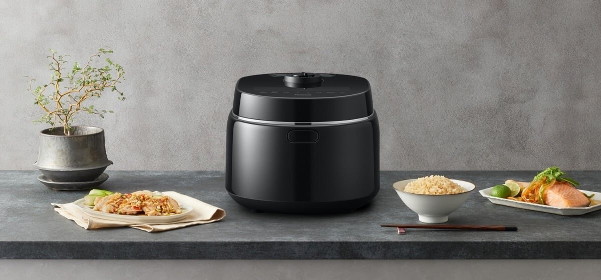 Nồi cơm điện tử Panasonic SR-DM184KRA