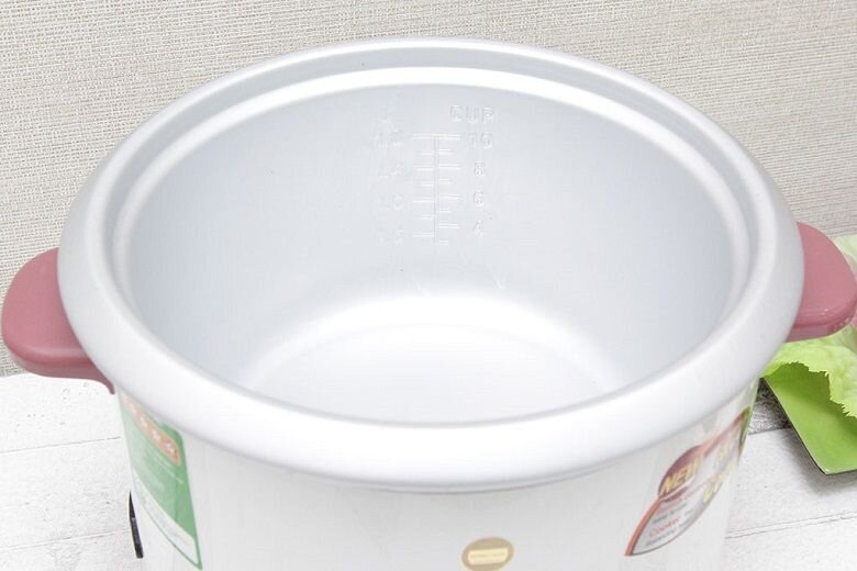 Nồi cơm điện Goldsun 1.8 lít ARC–G18CP1 Nồi cơm điện Goldsun 1.8 lít ARC–G18CP1