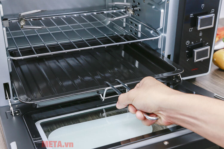 Lò nướng Sanaky VH-3599S2D (35 lít, màu đen)