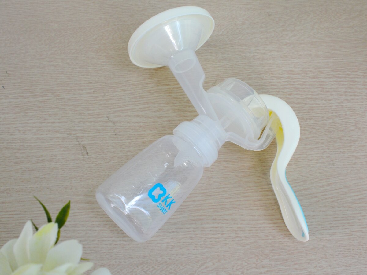 Máy hút sữa cầm tay KK Smart KK004