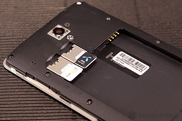 Điện thoại OPPO Find Way S U707