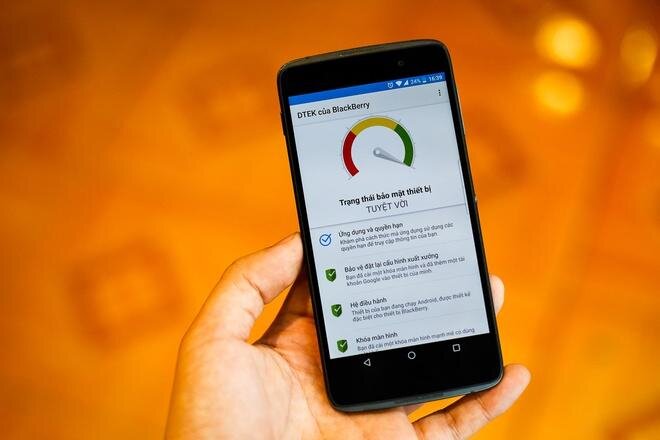 Điện thoại Blackberry DTEK50 (DM)