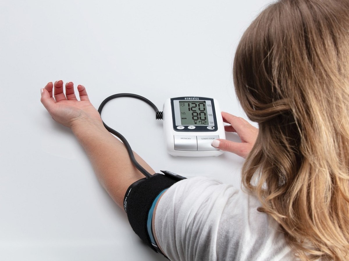 Máy đo huyết áp HoMedics BPA065