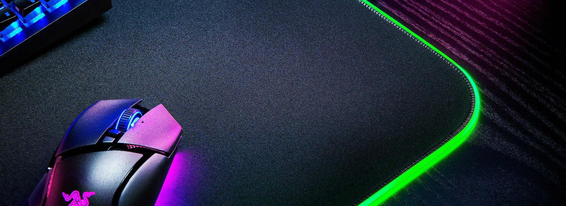 Bàn di chuột Razer Goliathus Chroma 3XL - Gaming Mouse Mat (RZ02-02500700-R3M1) 3