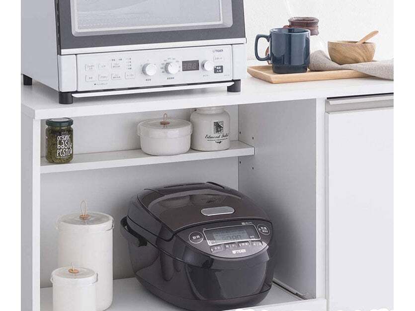 Nồi có chức năng giữ ấm tối đa 24 giờ khi cắm điện Nồi cơm điện cao tần Tiger
