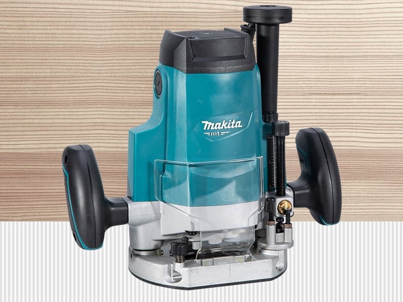 Máy phay có 2 tay cầm Makita M3600B