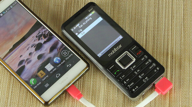 Điện thoại Mobiistar B247