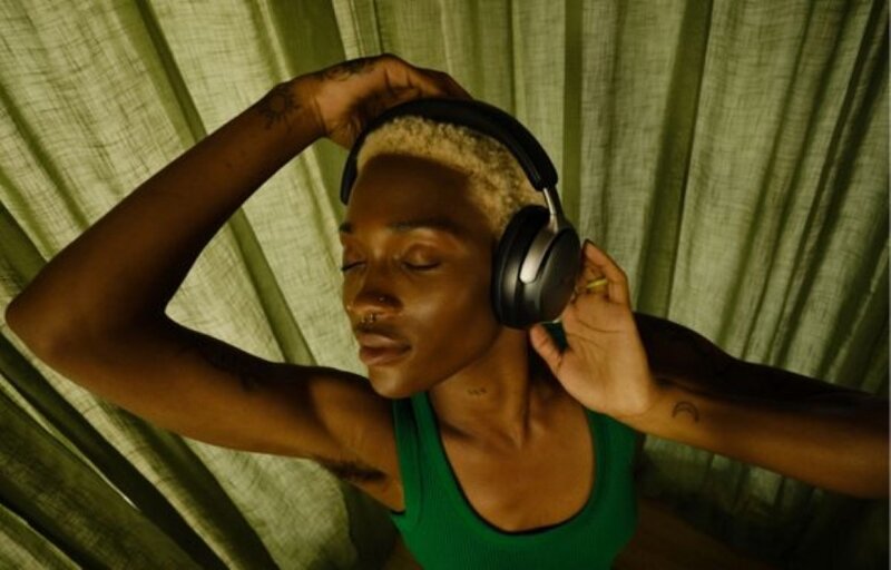 Tai nghe Bose QuietComfort Ultra Headphones khử ồn hiệu quả