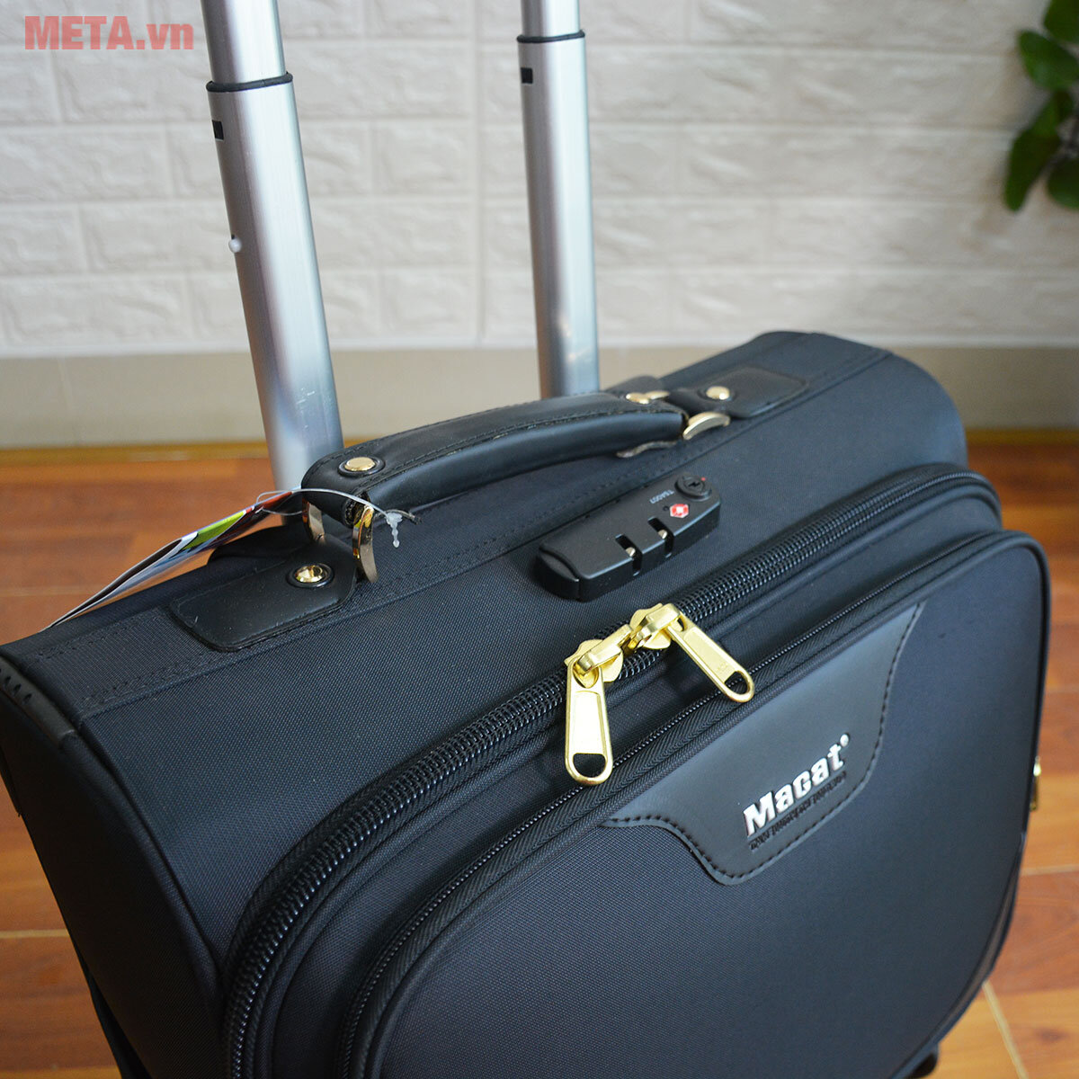 Vali doanh nhân Macat BY15X