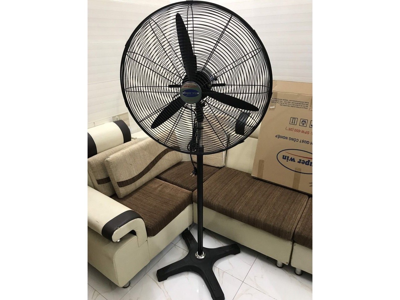 Quạt đứng công nghiệp Super Win SPW600-TP