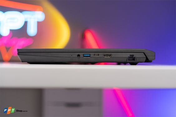 MSI Katana GF66 12UCK-815VN (ảnh 9)