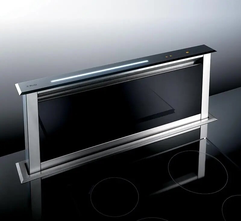 Máy hút mùi này được thiết kế với công nghệ giảm ồn tiên tiến