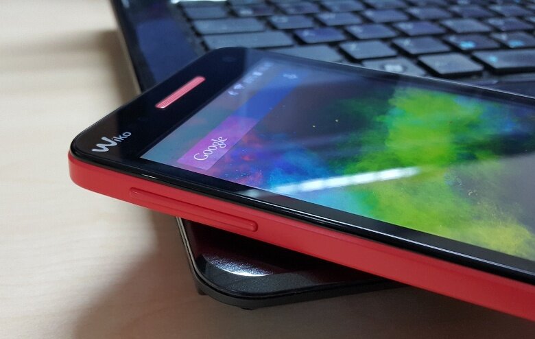 Điện thoại Wiko Rainbow