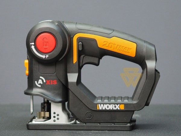 Khung máy chắc chắn Máy cưa kiếm