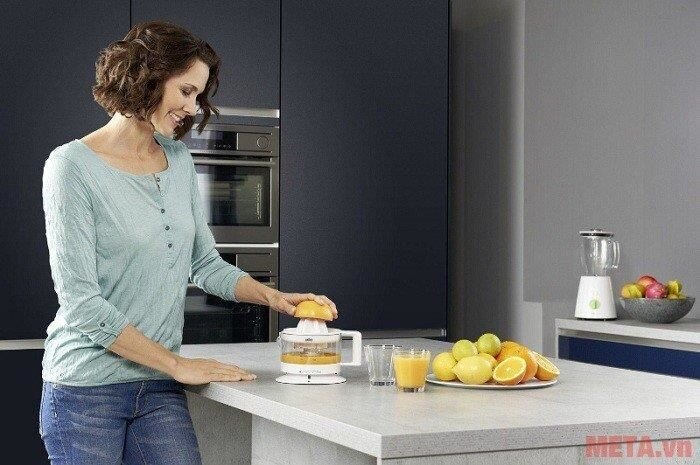 Máy vắt cam Braun CJ3000