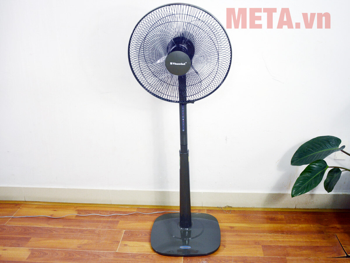 Quạt cây Vinawind QD400X-PN (sải cánh 400, có điều khiển từ xa)