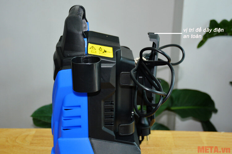 Máy xịt rửa xe cao áp Kachi MK73 Máy xịt rửa xe cao áp Kachi MK73