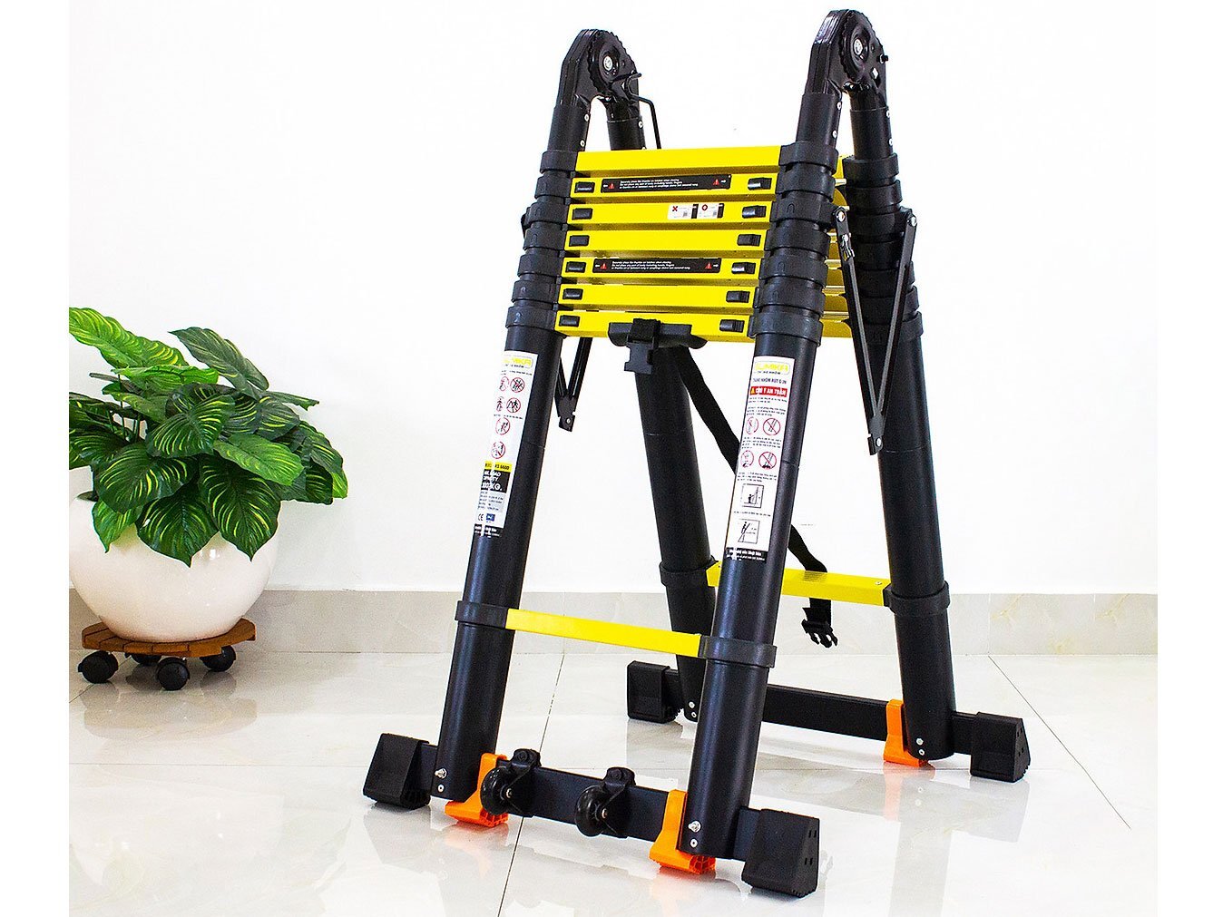 Thang nhôm rút đôi Sumika có chân đế bọc cao su Thang nhôm rút đôi Sumika