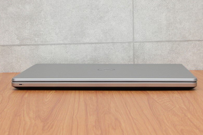 Dell Inspiron 5559 i5 6200U/4GB/500GB/Win10/Office365 Dell Inspiron 5559 i5 6200U/4GB/500GB/Win10/Office365