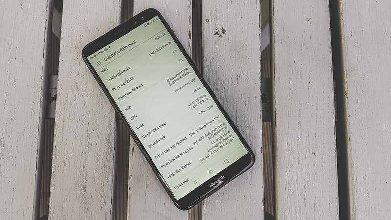 Điện thoại Huawei Nova 2i
