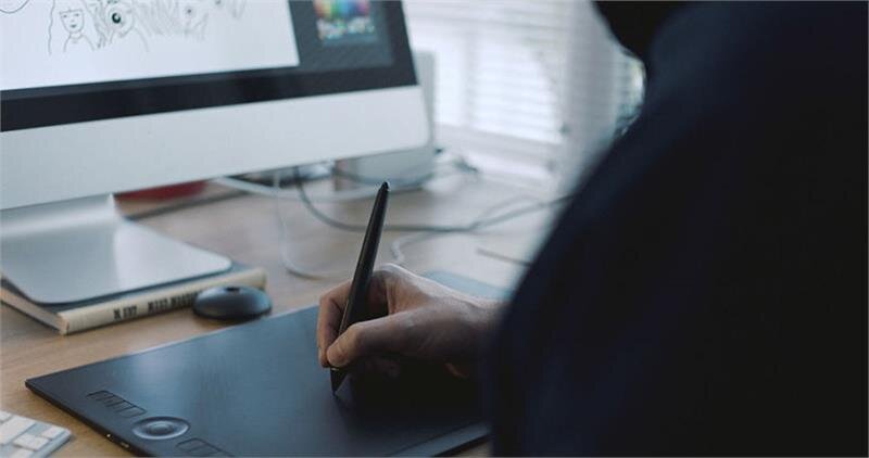 Bảng vẽ điện tử Wacom PTH-660/K1-CX