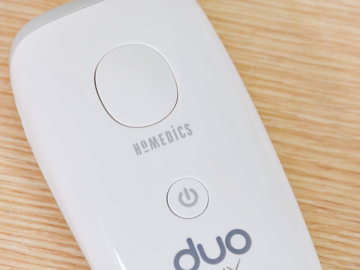 Nút nguồn của máy triệt lông