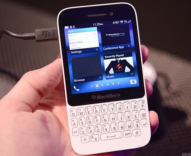 Điện thoại BlackBerry Q5