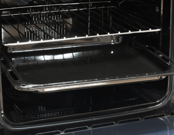 Dung tích lò nướng thùng Cata CM 760 AS BK là 59 lít cùng hệ thống giá khay giúp nướng được nhiều đồ ăn