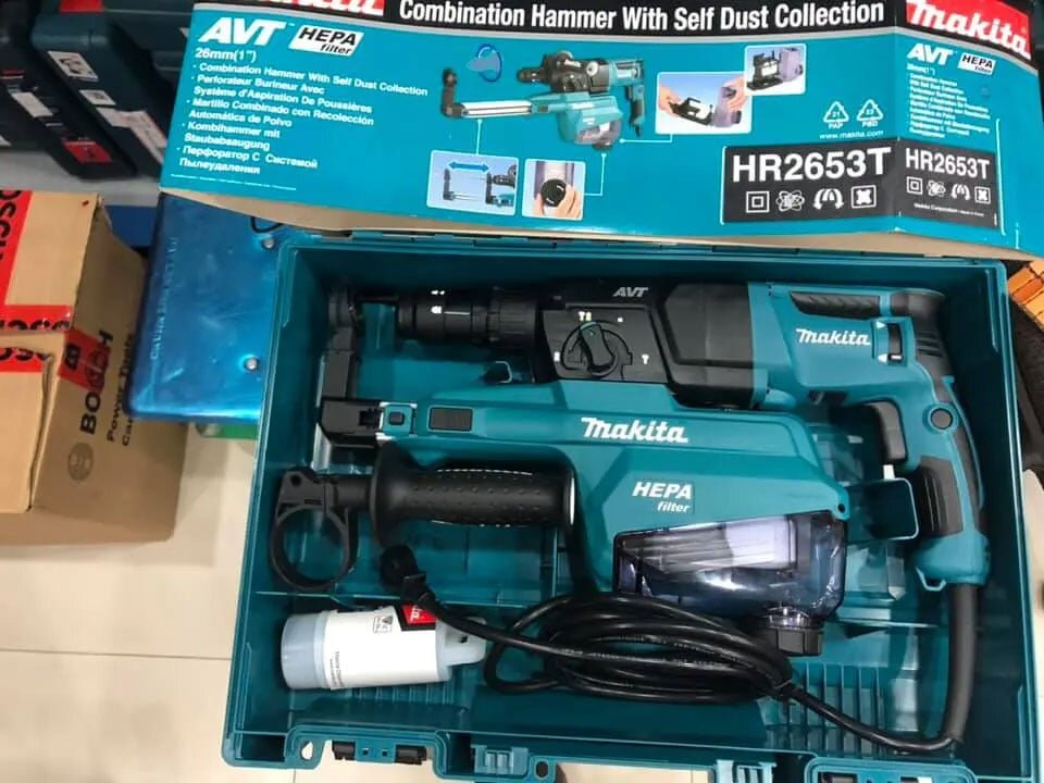 Makita HR2653T
