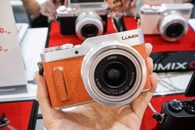 Máy ảnh Panasonic Lumix GF10   kit 12-32MM (Cam)