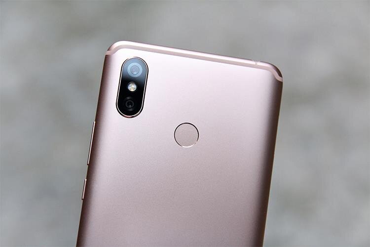 Điện Thoại Xiaomi MI MAX 3 Gold