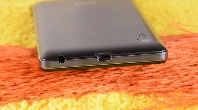 Điện thoại Wing P4000