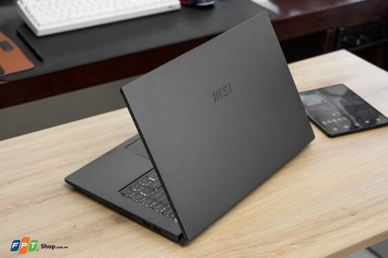 MSI Modern 15 A5M 235VN (Ảnh 3)