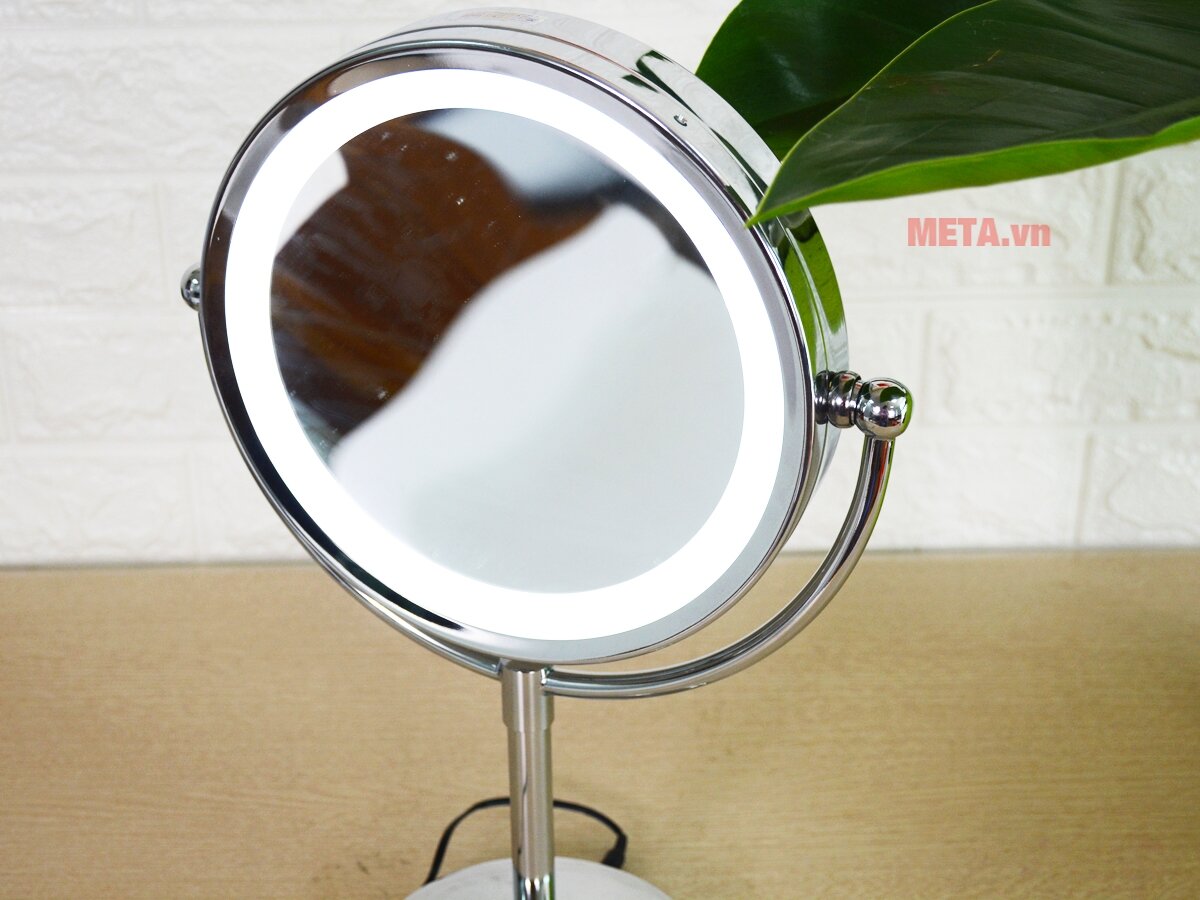 Gương trang điểm 2 mặt kèm đèn led Beurer BS69