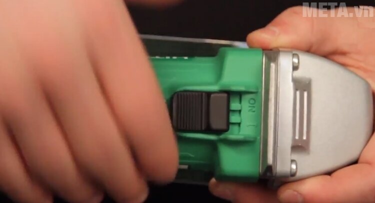 Máy cắt sắt Hitachi CE16SA Máy cắt sắt Hitachi CE16SA