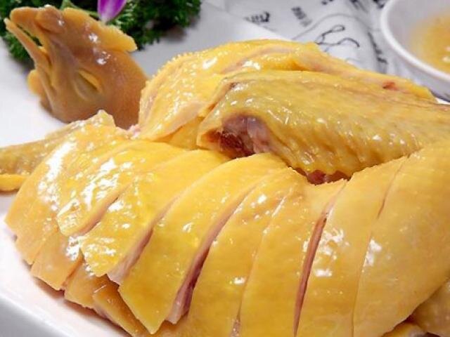 Lò vi sóng Electrolux 20L EMM2021GW