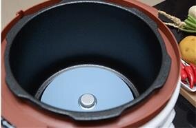 Nồi áp suất điện 6.0 Lít Kangaroo KG136