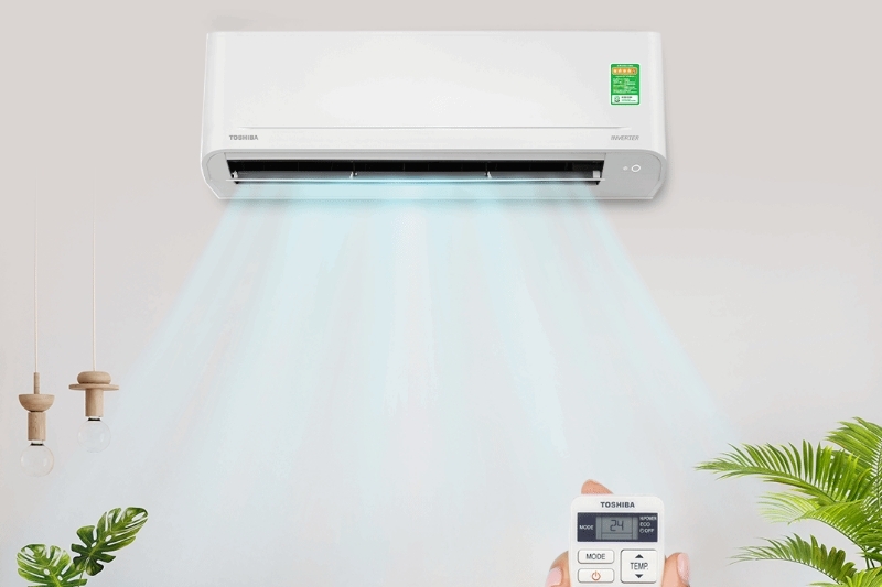 Điều hòa Toshiba Inverter 12000 BTU 1 chiều RAS-H13S4KCV2G-V làm lạnh nhanh