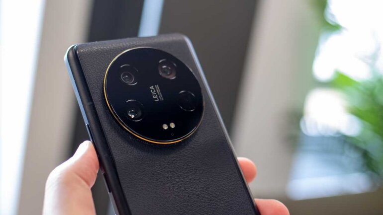 Điện thoại Xiaomi 13 Ultra 16GB/512GB camera