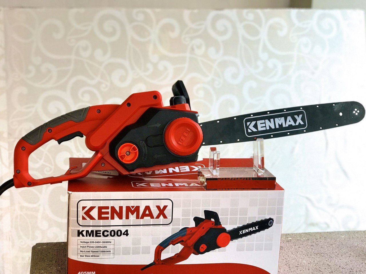 Máy cưa xích cắt xẻ gỗ hiệu quả Kenmax KMEC004