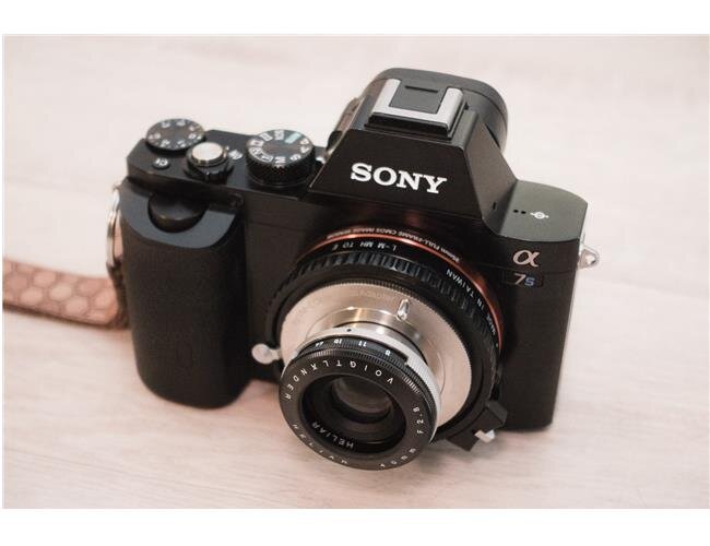 Ống Kính Voigtlander Heliar 40MM F2.8