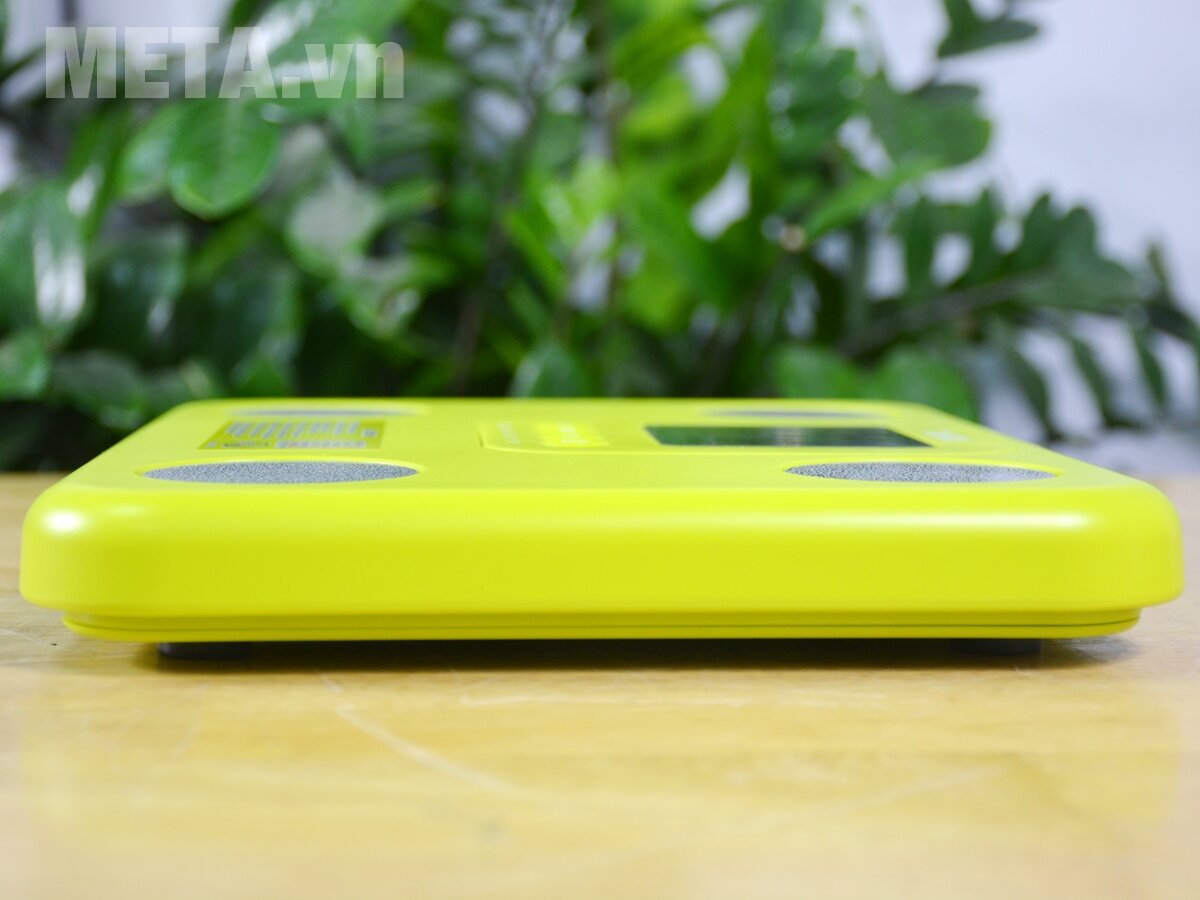 Cân sức khỏe và phân tích cơ thể Tanita BC-730