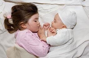 Điều hòa Electrolux 2 chiều 9.000BTU ESM09HRM-D1