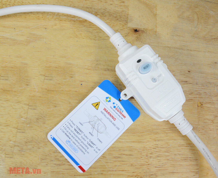 Bình nóng lạnh Rossi Amore RA-30SQ 30 lít Bình nóng lạnh Rossi Amore RA-30SQ 30 lít