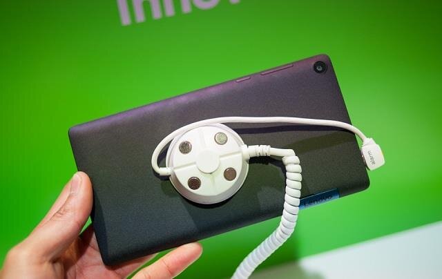 LENOVO TAB 3 730X 1G/16G/IPS/Call/4G/GPS 7'' Black