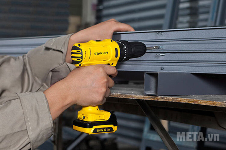 Máy khoan pin động lực Stanley SCH12S2